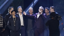 Watch Barenaked Ladies with Steven Page - "One Week" & "If I Had A Million Dollars" | 2018 JUNO Awards now