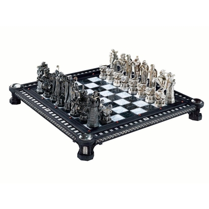 People recommend "Final Challenge Chess Set by Noble Collection"