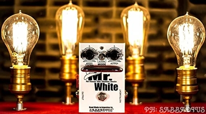 People recommend "Sabbadius Custom Pedal Effects Mr. White 2 Booster"