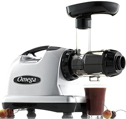 People recommend "Omega J8006 Nutrition Center Quiet Dual-Stage Slow Speed Masticating Juicer "