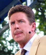 Find more info about Dan Marino 