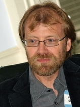 Find more info about George Saunders 