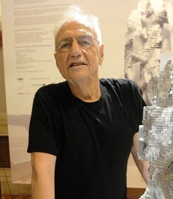 Find more info about Frank Gehry 