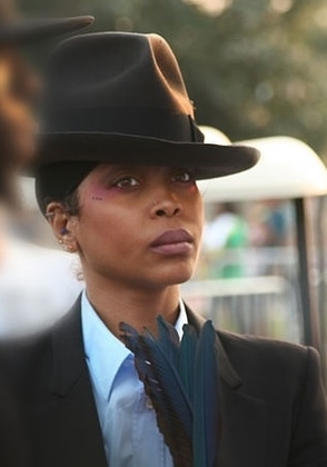 Find more info about Erykah Badu 