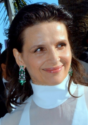 Find more info about Juliette Binoche 