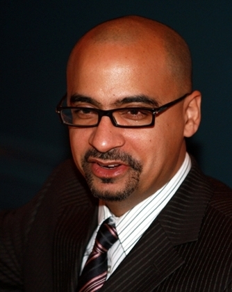 Find more info about Junot Díaz